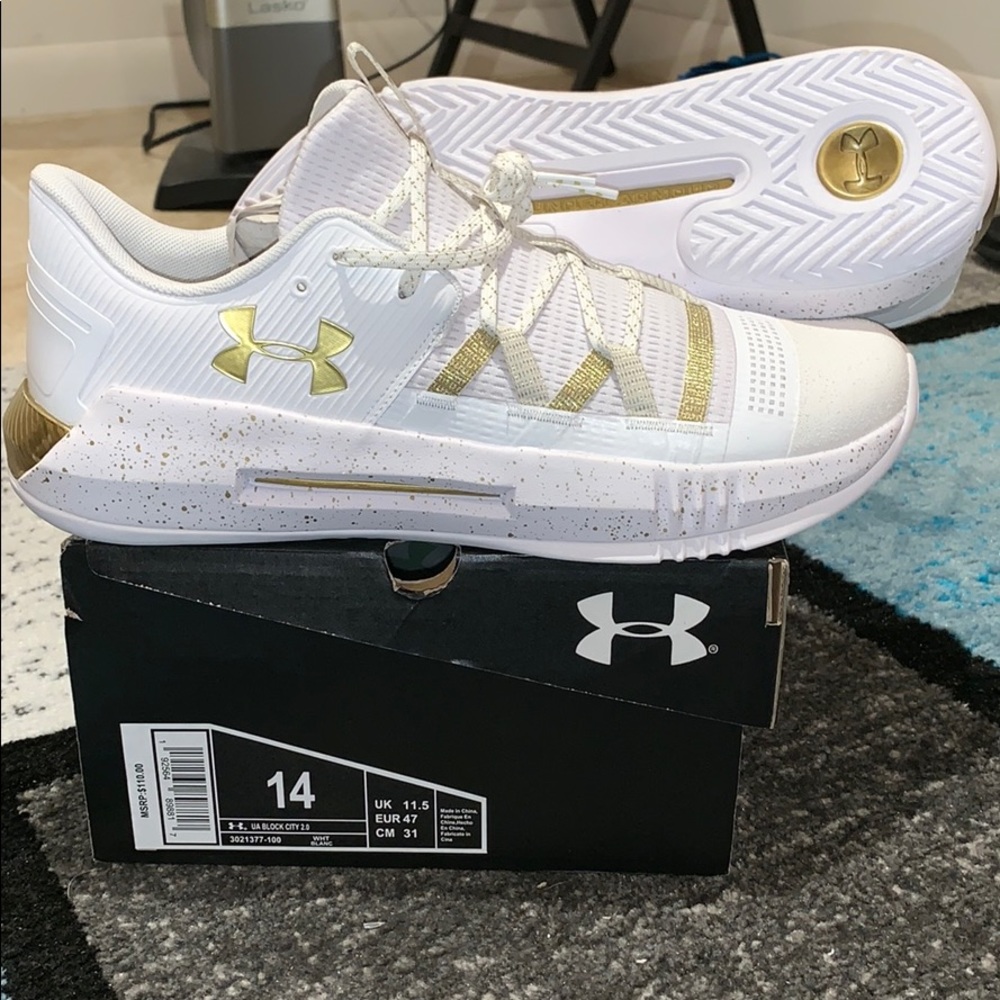 Under Armour Sneakers. Brand New